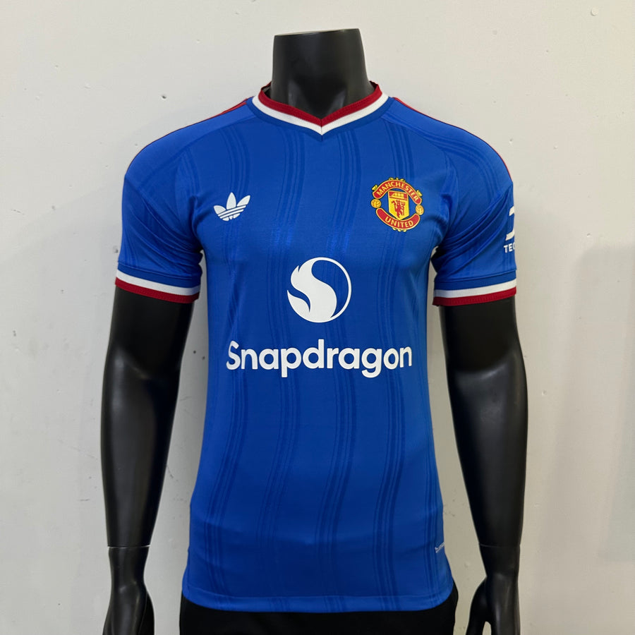 Manchester United (away)