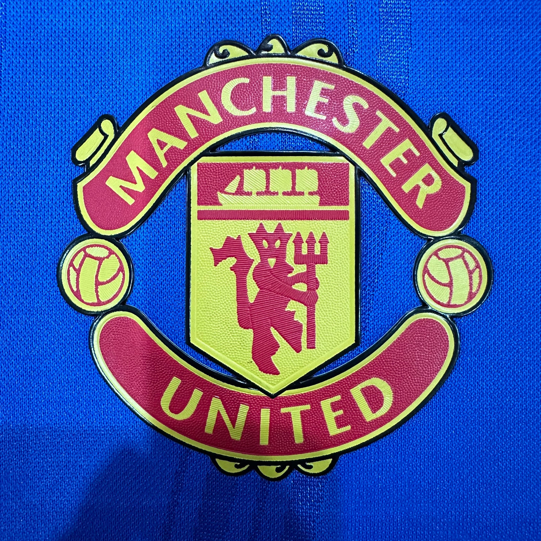 Manchester United (away)